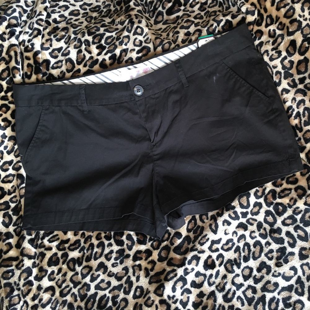 Black chino shorts